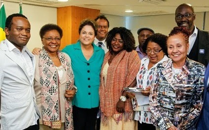 Dilma sanciona lei que reserva a negros 20% das vagas em concursos